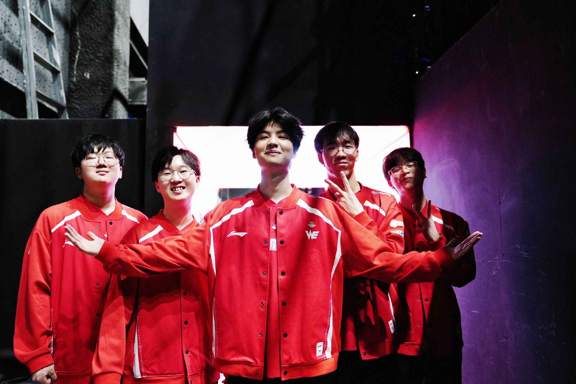 KT力克TES,369打出惊人五杀激烈交锋四强赛,强势挺进下一轮的简单介绍 KT力克TES,369打出惊人五杀激烈交锋四强赛,强势挺进下一轮的简单介绍