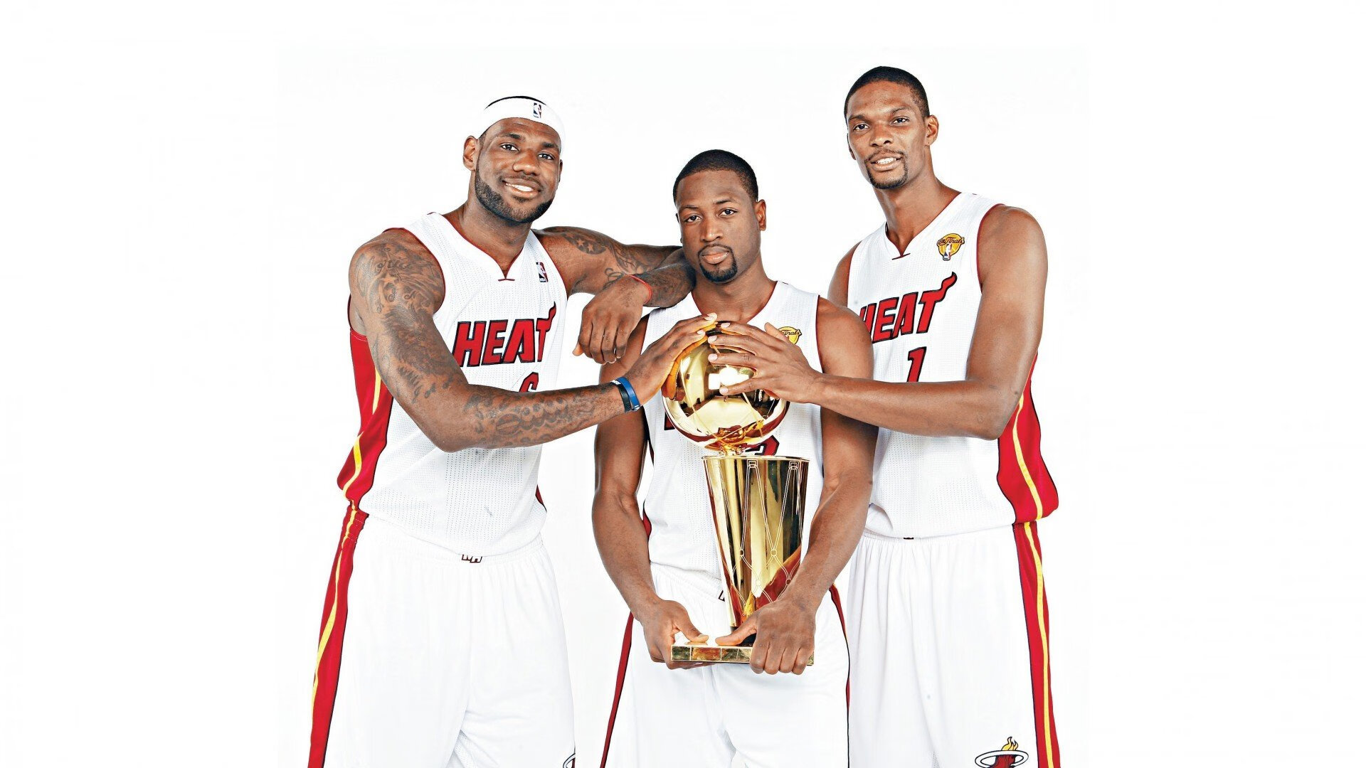 霍勒迪末节狂飙定乾坤，火箭队硬仗力克十一冠王广东